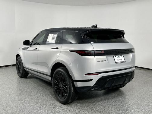 2025 Land Rover Range Rover Evoque Dynamic SE