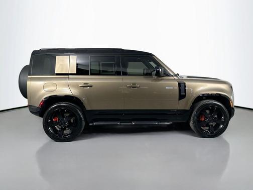 2026 Land Rover Defender P400 X