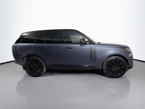 Varesine Blue 2026 Land Rover Range Rover P550e SE