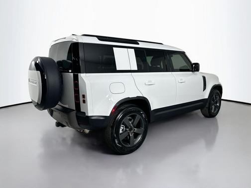 2026 Land Rover Defender P300 S