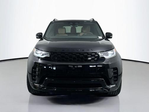 2025 Land Rover Discovery P360 Dynamic SE