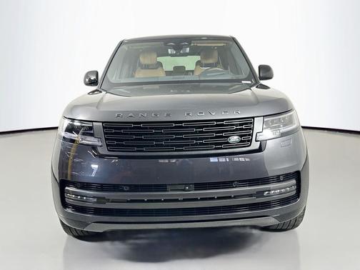 2026 Land Rover Range Rover P400 SE