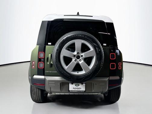 2026 Land Rover Defender P300 S