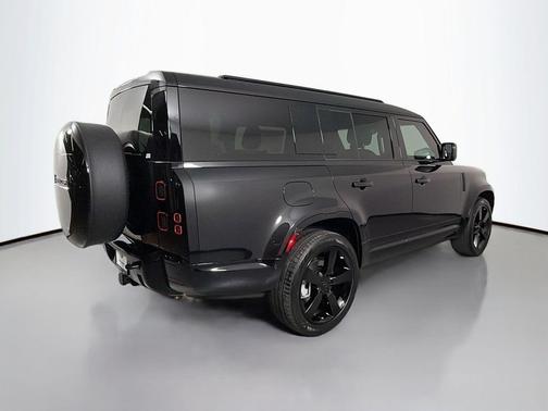 Santorini Black Metallic 2026 Land Rover Defender X-Dynamic SE