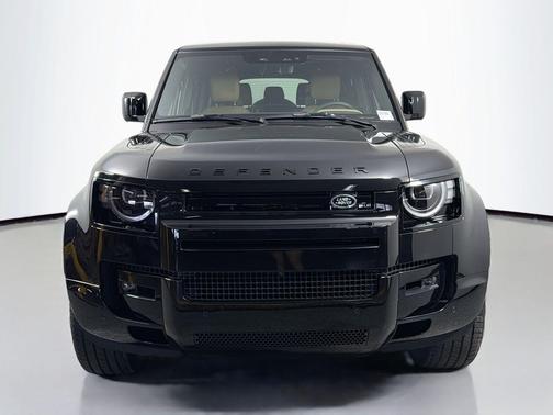 Santorini Black Metallic 2026 Land Rover Defender X-Dynamic SE