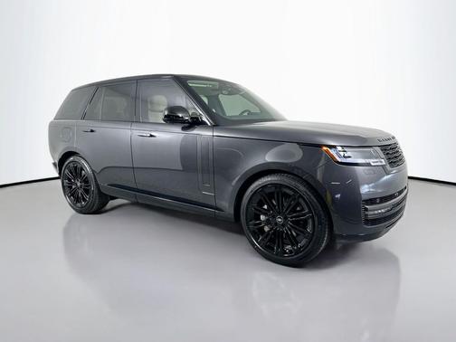 2025 Land Rover Range Rover P530 SE