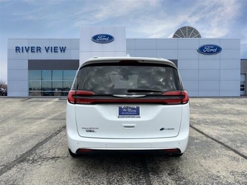 2021 Chrysler Pacifica TOURING L