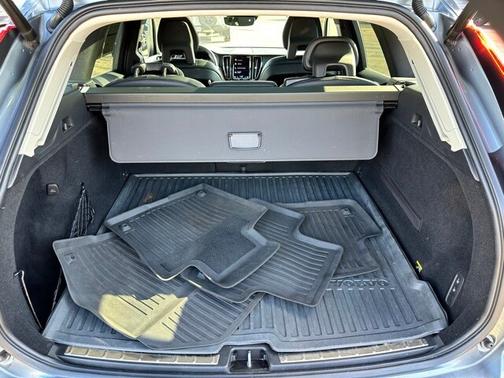 2019 Volvo XC60 T5 INSCRIPTION