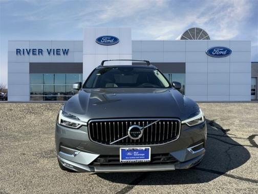 2019 Volvo XC60 T5 INSCRIPTION