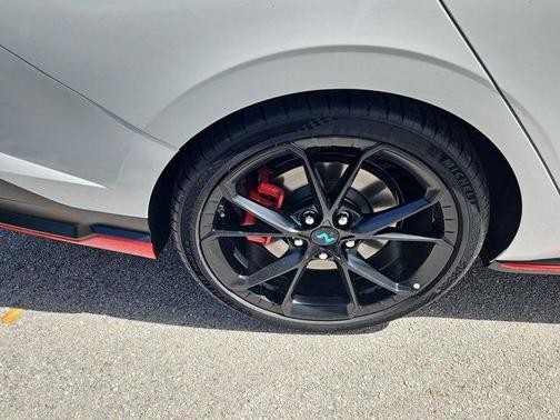 2025 Hyundai ELANTRA N Base