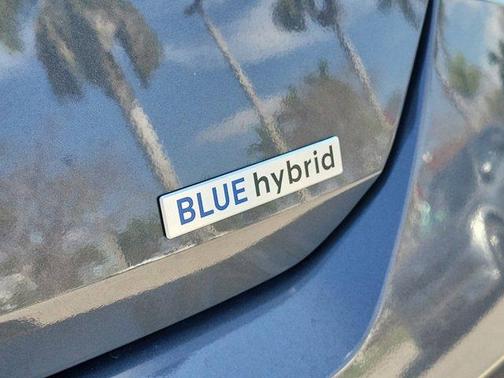 2025 Hyundai ELANTRA HEV Blue