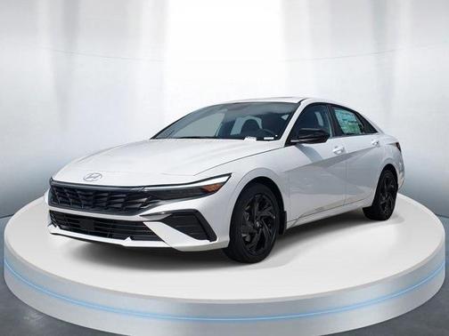 2026 Hyundai ELANTRA SEL