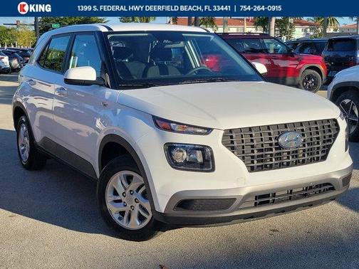 2025 Hyundai VENUE SE