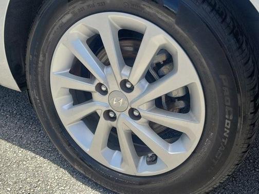 2021 Hyundai Accent SEL