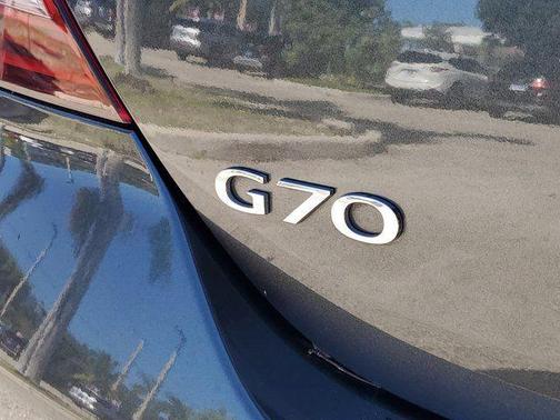2023 Genesis G70 2.0T