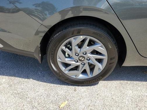 2025 Hyundai ELANTRA HEV Blue