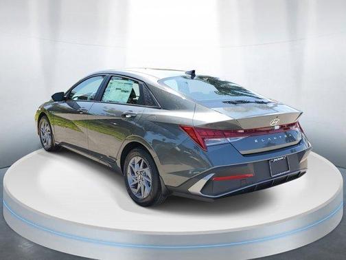 2025 Hyundai ELANTRA HEV Blue