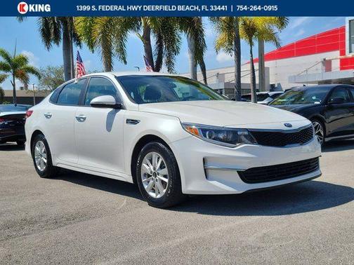 Snow White Pearl 2016 Kia Optima LX