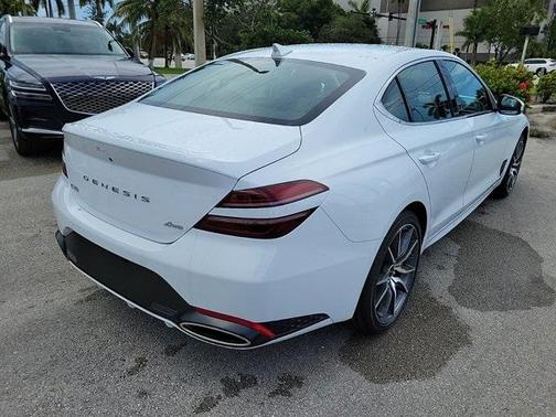 2025 Genesis G70 2.5T