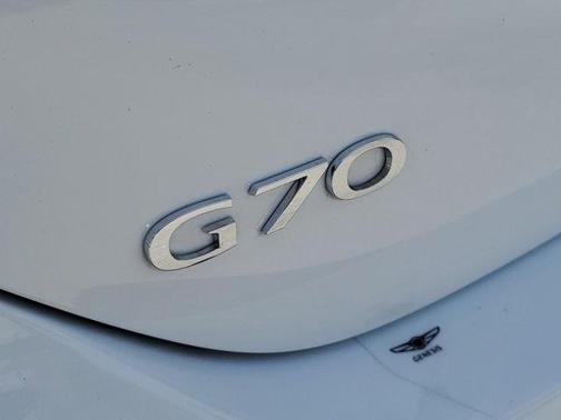 2025 Genesis G70 2.5T