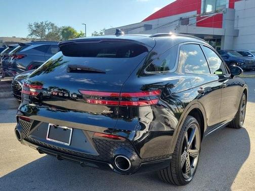 2023 Genesis GV70 2.5T