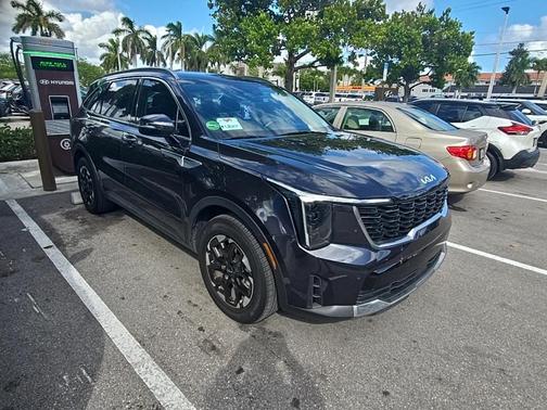 2025 Kia Sorento S