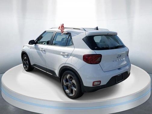 2020 Hyundai VENUE SEL