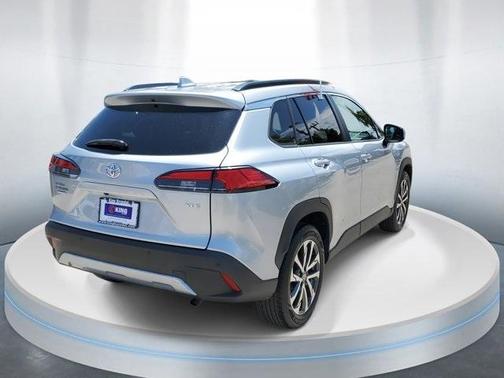 2023 Toyota Corolla Cross XLE