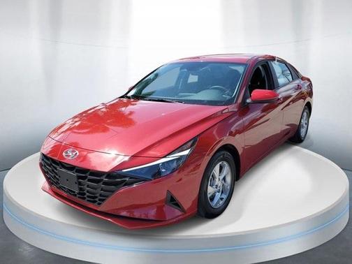 2023 Hyundai ELANTRA SE