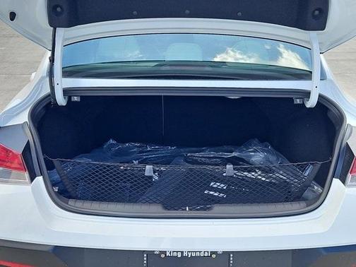 2025 Hyundai ELANTRA HEV Limited
