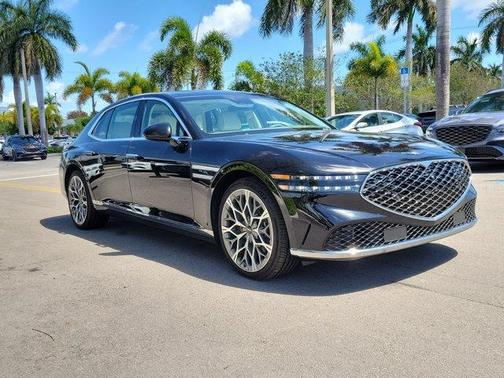 Vik Black 2025 Genesis G90 3.5T e-SC