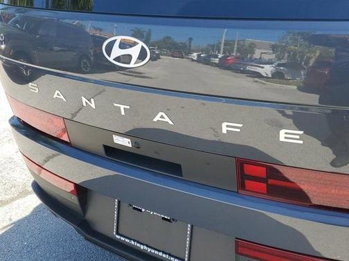 2025 Hyundai SANTA FE SE