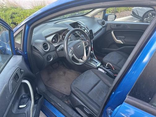 2011 Ford Fiesta SES