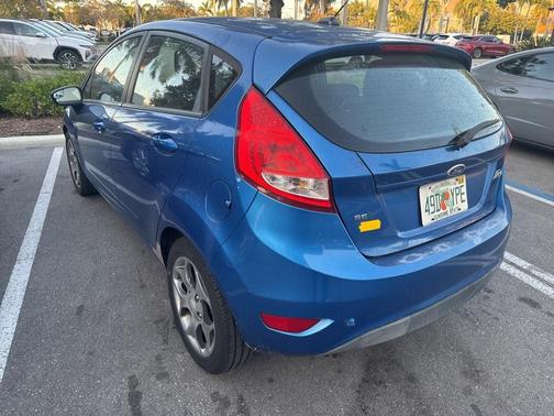 2011 Ford Fiesta SES