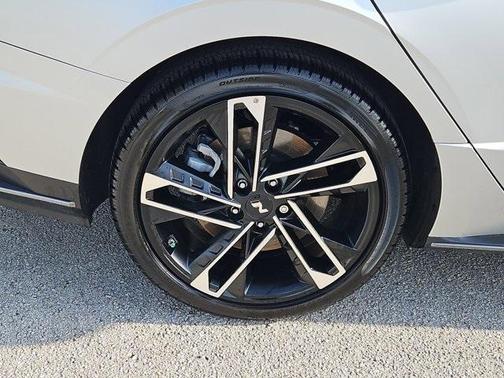 2025 Hyundai SONATA N Line