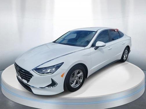 2023 Hyundai SONATA SE