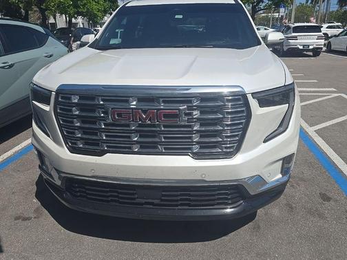 White Frost Tri-Coat 2024 GMC Acadia Denali