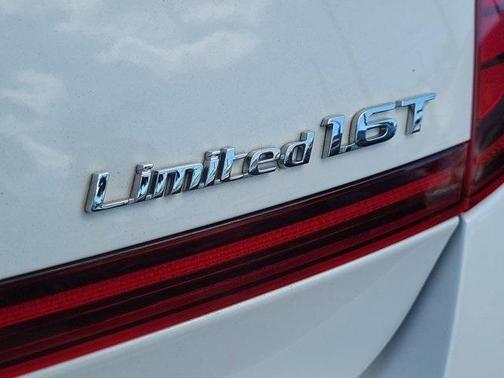 2022 Hyundai SONATA Limited