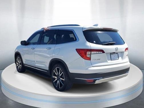 2021 Honda Pilot Touring 8-Passenger