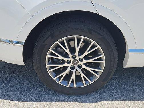 2022 Genesis GV80 2.5T