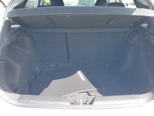 2017 Hyundai Elantra GT Base