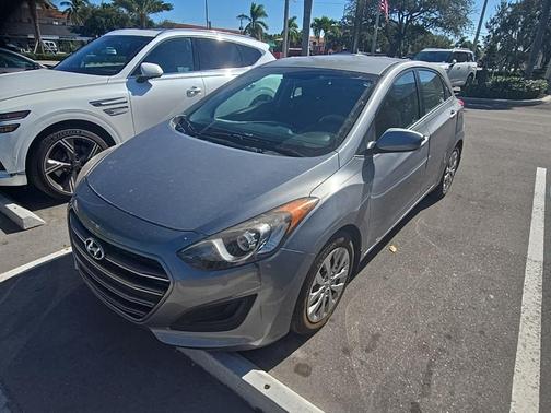 2016 Hyundai Elantra GT Base