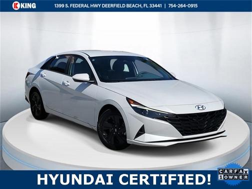 2022 Hyundai ELANTRA SEL