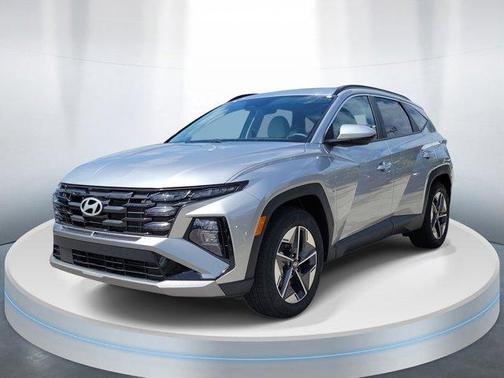 Shimmering Silver 2026 Hyundai TUCSON SEL