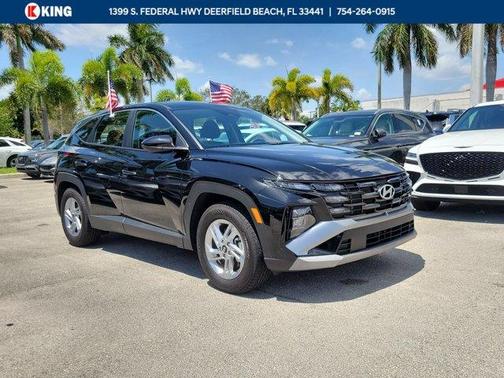 Phantom Black 2026 Hyundai TUCSON SE