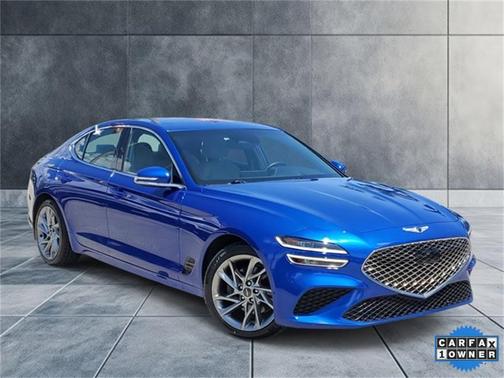 2022 Genesis G70 2.0T