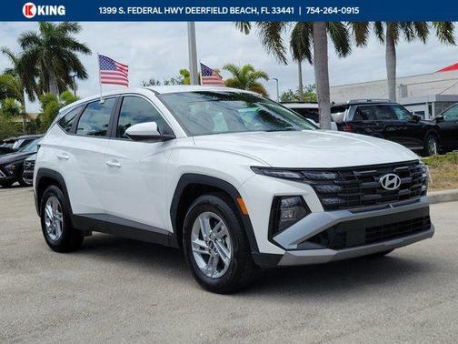 Serenity White Pearl 2026 Hyundai TUCSON SE