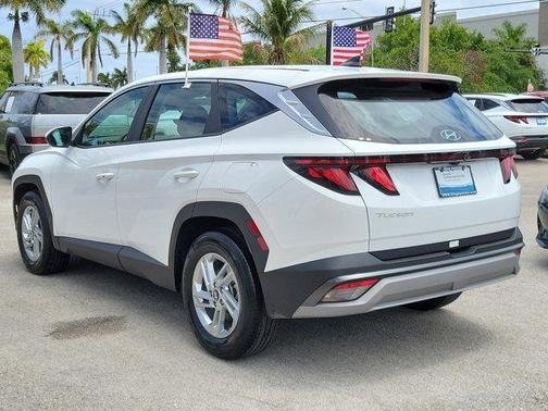 Serenity White Pearl 2026 Hyundai TUCSON SE