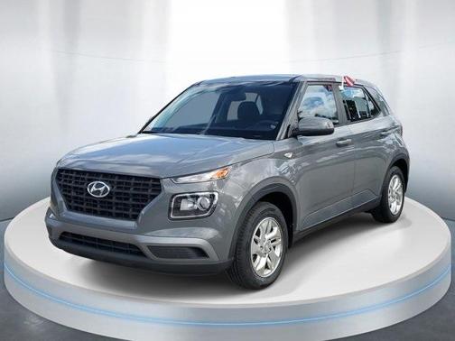 2022 Hyundai VENUE SE
