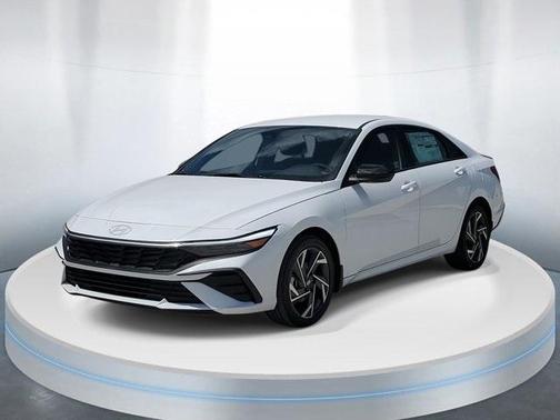 2025 Hyundai ELANTRA HEV SEL Sport